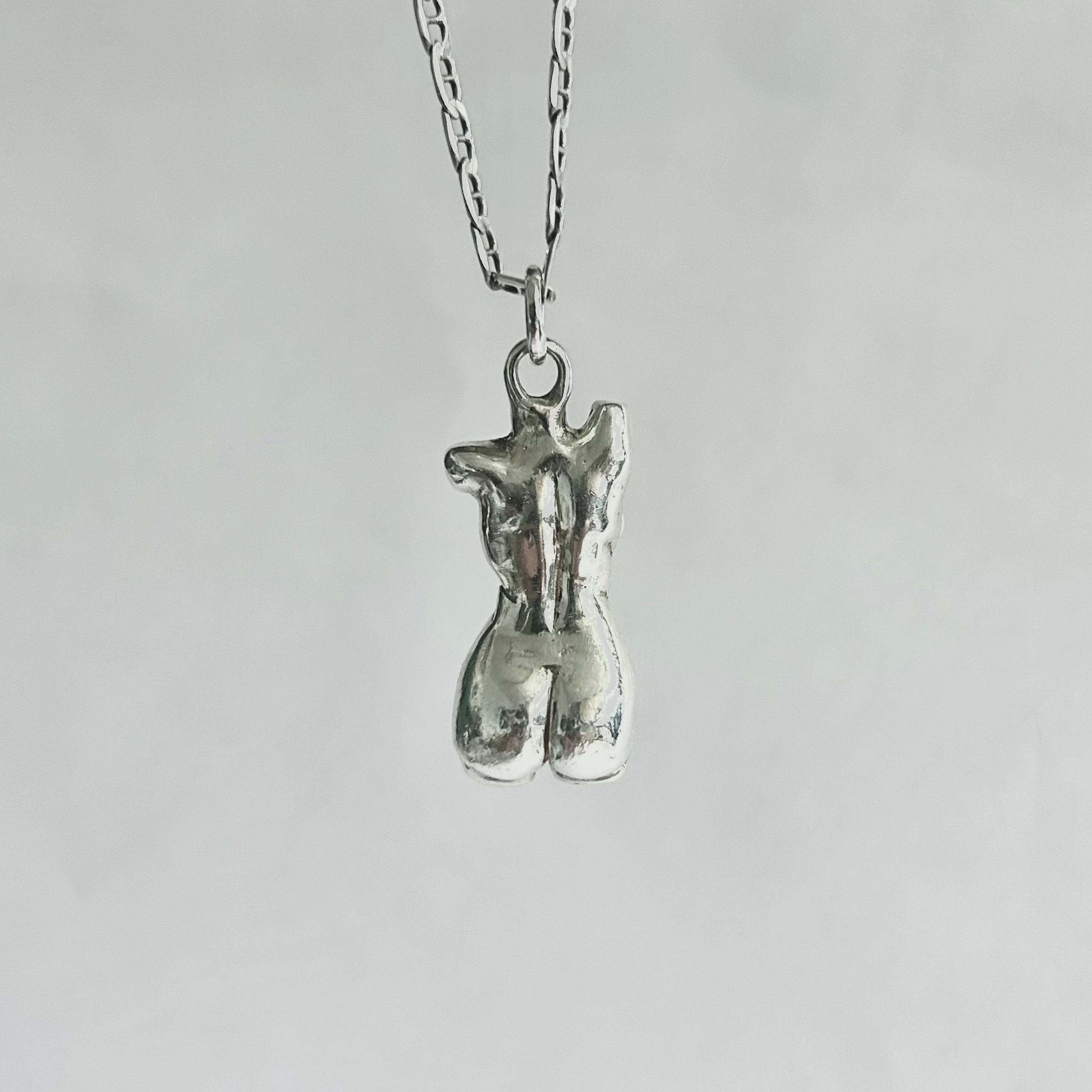 Ukiyo Pendant