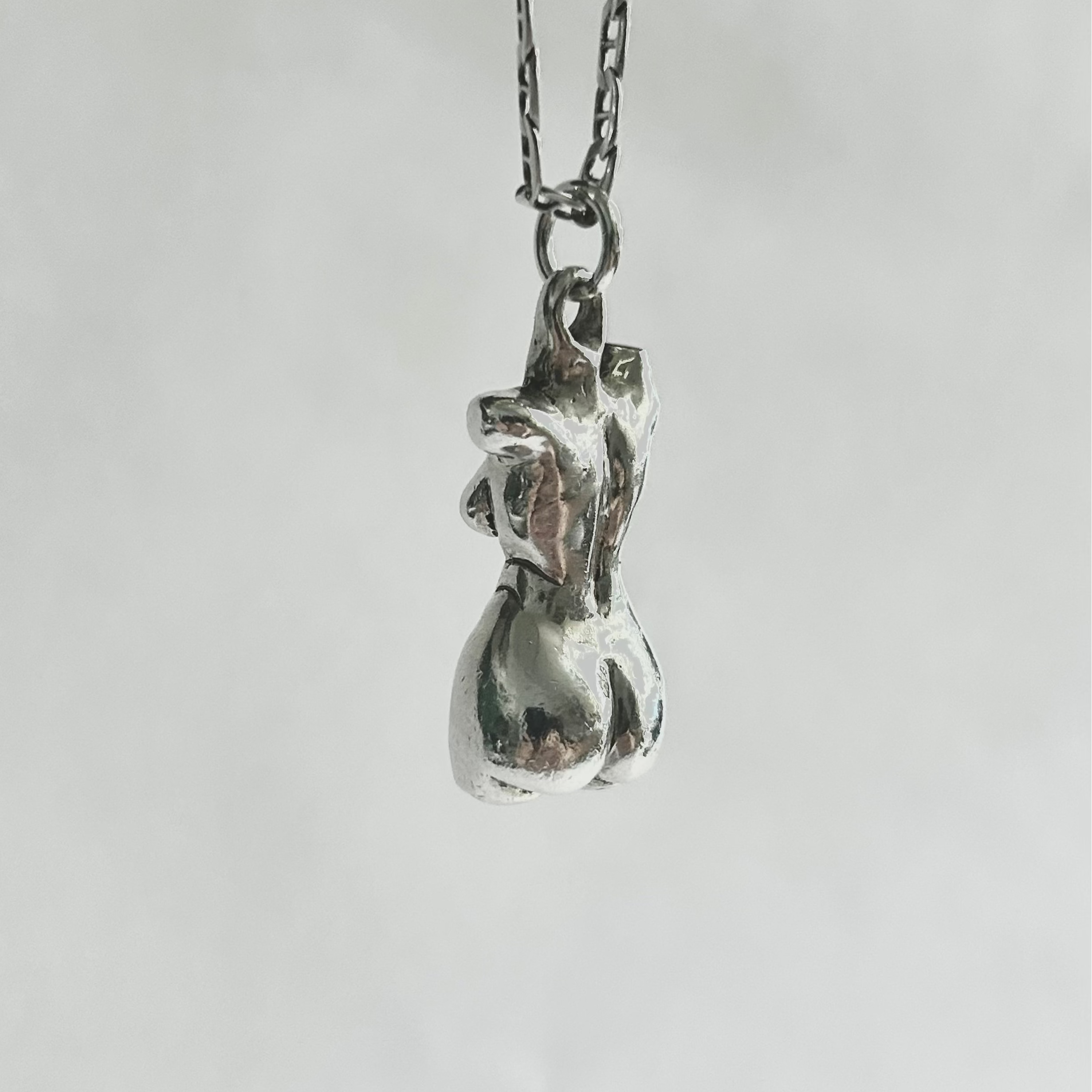 Ukiyo Pendant