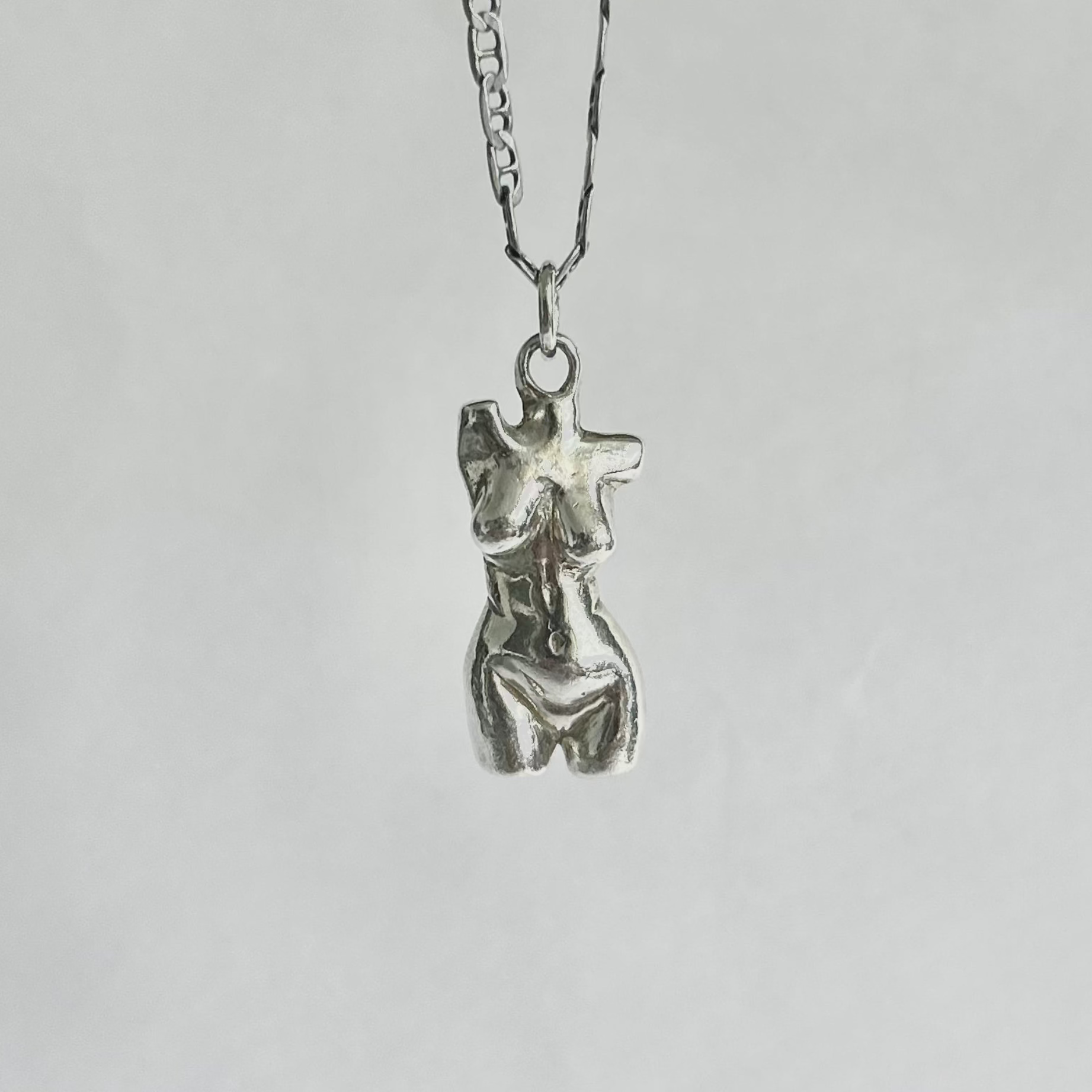 Ukiyo Pendant